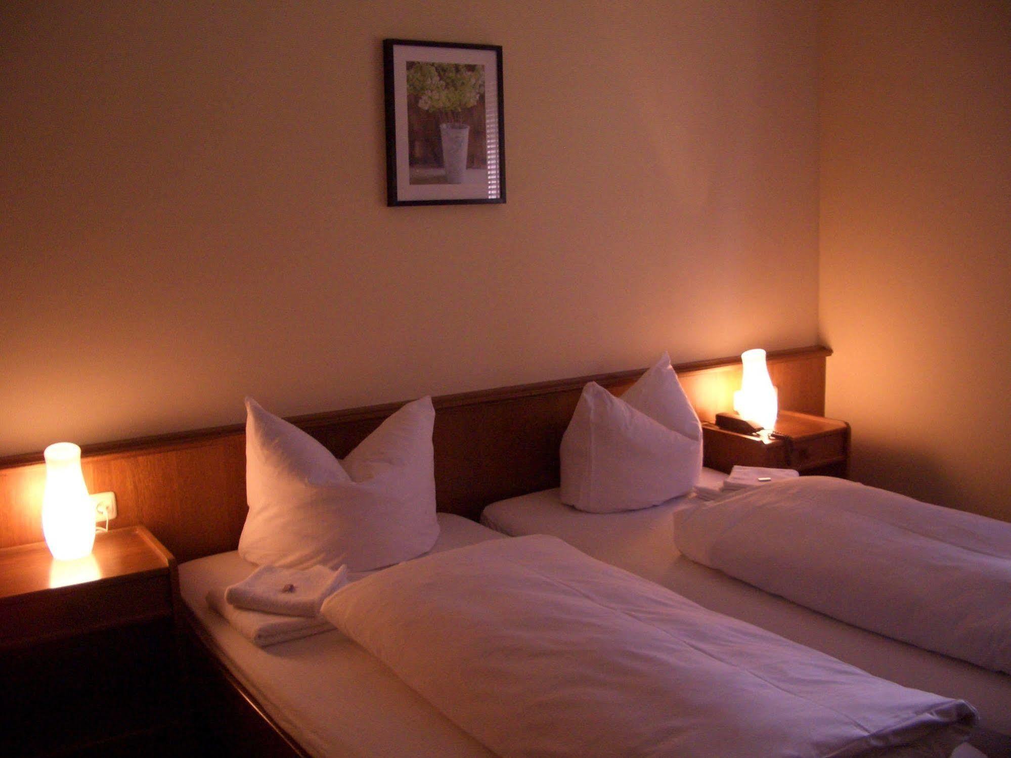 Hotel Augsburg Langemarck Eksteriør billede